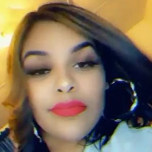 Meet your Posher, Jaylene